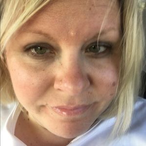 Meet your Posher, Sandy